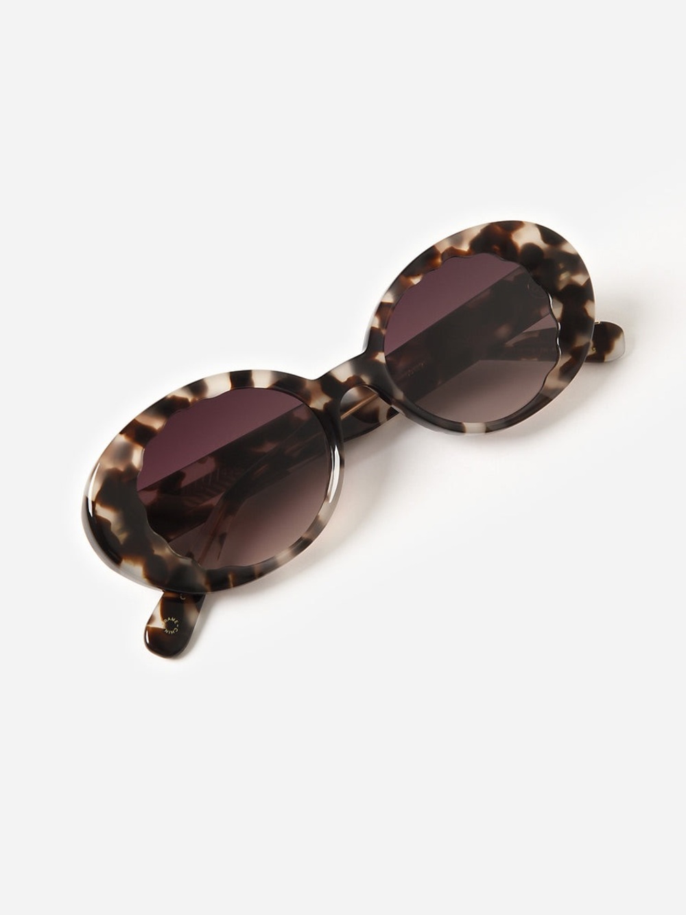KREWE Alixe Scalloped Oval Sunglasses in Gray Tortoise with Case - Picture 2 of 5